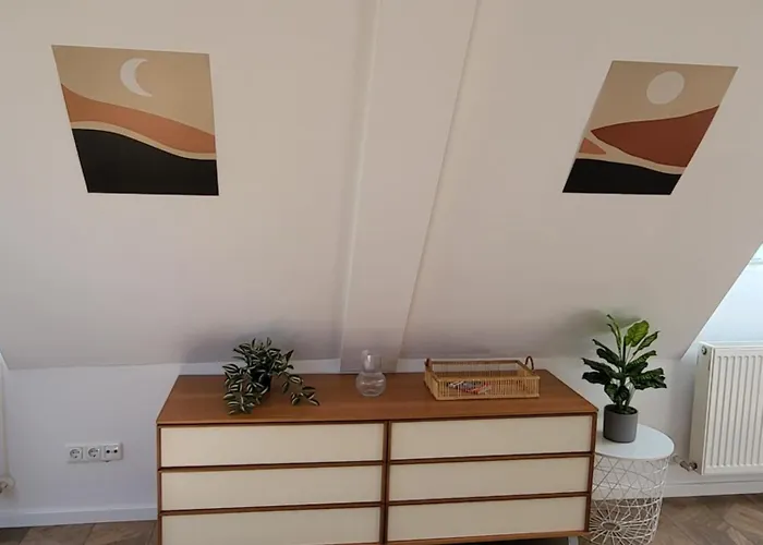 Apartman Dachgeschosswohnung 2 - Am Schloss *