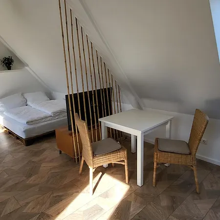 Dachgeschosswohnung 2 - Am Schloss Апартаменты